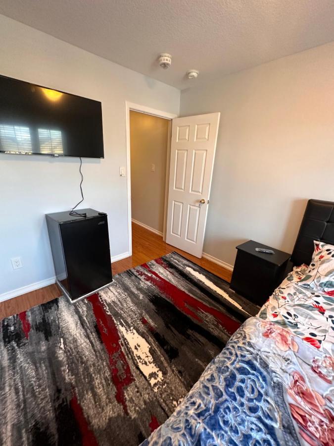 Cmoney Beautiful Home 2 Brampton Eksteriør bilde