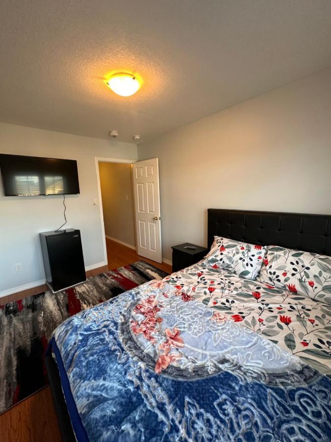 Cmoney Beautiful Home 2 Brampton Eksteriør bilde